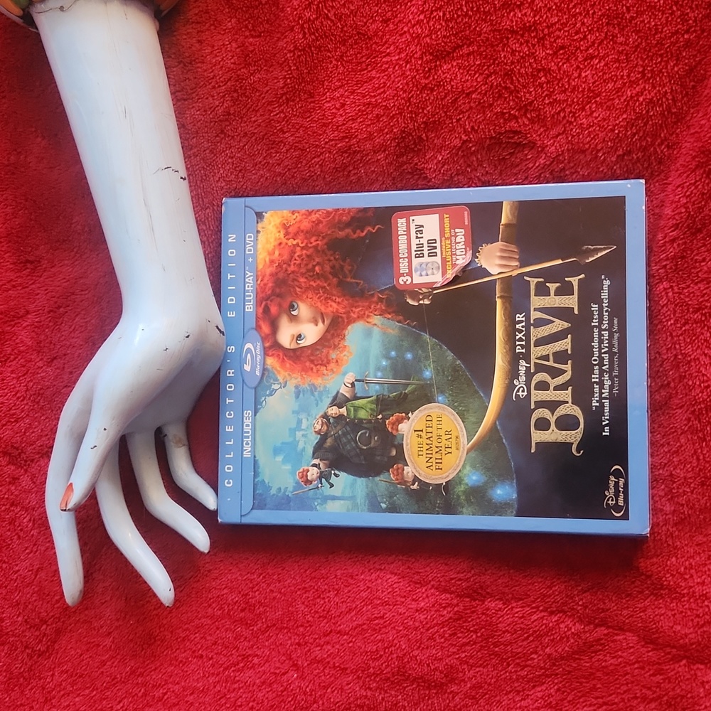 Disney pixar collectors eddition brave